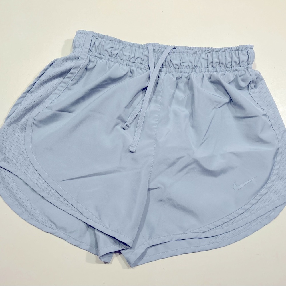Women’s xs nike shorts